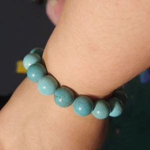 Faux turquoise stretch bracelet